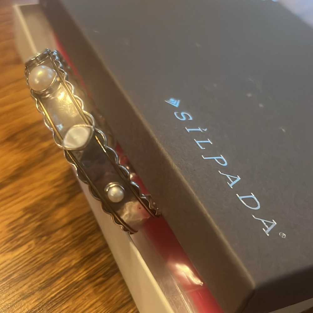 Silpada Silver Bracelet with White Accents - Picture 3 of 6